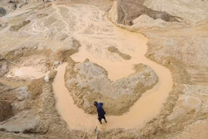 [HỒ SƠ] Chiến tranh thương mại Mỹ-Trung: 'Đầu rồng' bị chém, đuôi quẫy mạnh ảnh 6