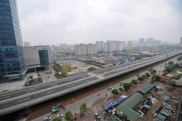 Được biết, cả hai gói thầu này đều hoàn thành trước ngày 30/10, rút ngắn so với tiến độ ban đầu đặt ra là 8 và 15 tháng.