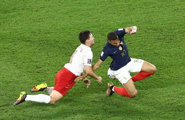 World Cup 2022: Mbappe lập cú đúp, Pháp hạ Đan Mạch 2-1, giành vé sớm vào vòng 1/8 ảnh 14