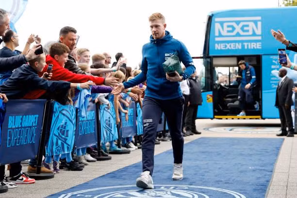 Man City đánh bại MU 6-3 trong cơn mưa bàn thắng ở derby thành Manchester ảnh 2