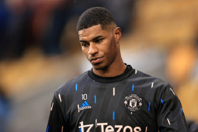 Rashford thất vọng khi phải ngồi dự bị trước Wolves