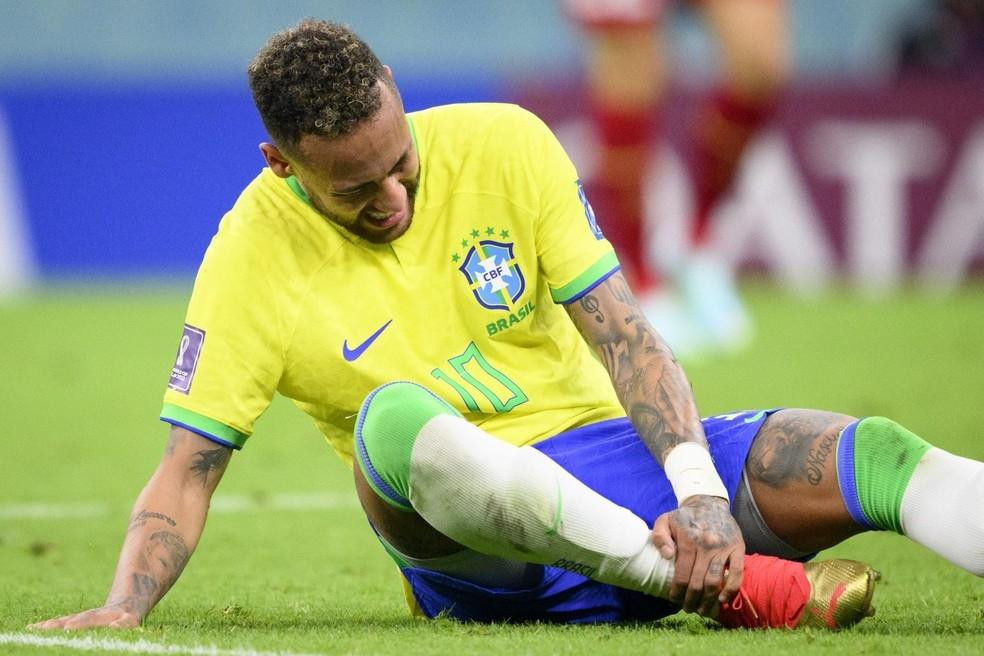 Neymar tiếp tục chịu ám ảnh chấn thương ở World Cup