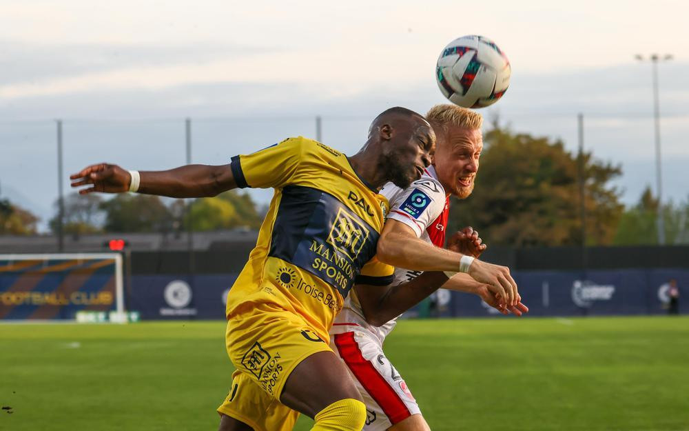 Pau FC đang tiến bộ sau từng trận