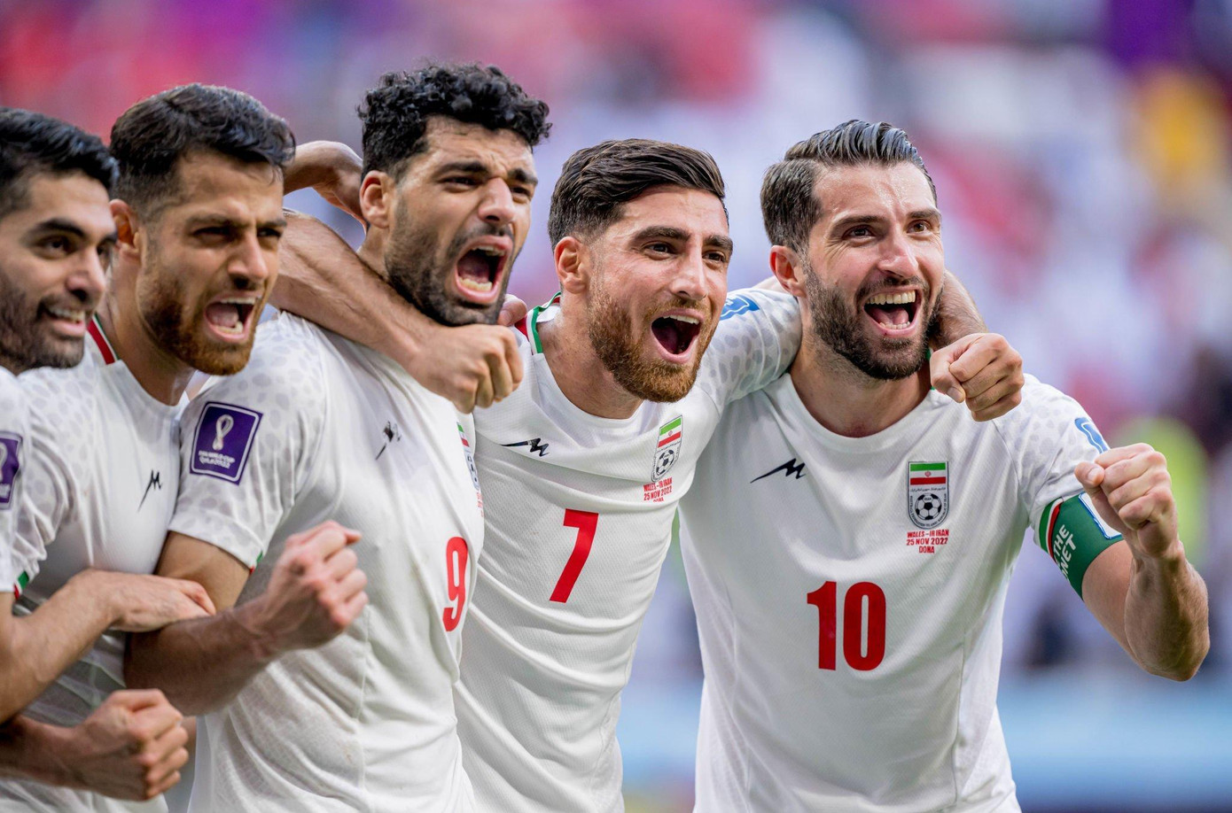 Hàng công Iran đang tỏa sáng