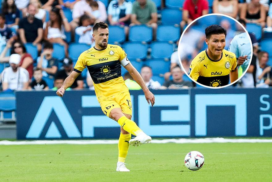 Antoine Batisse chấn thương nặng, Quang Hải và đồng đội gặp khó Antoine Batisse chấn thương nặng, Quang Hải và đồng đội gặp khó