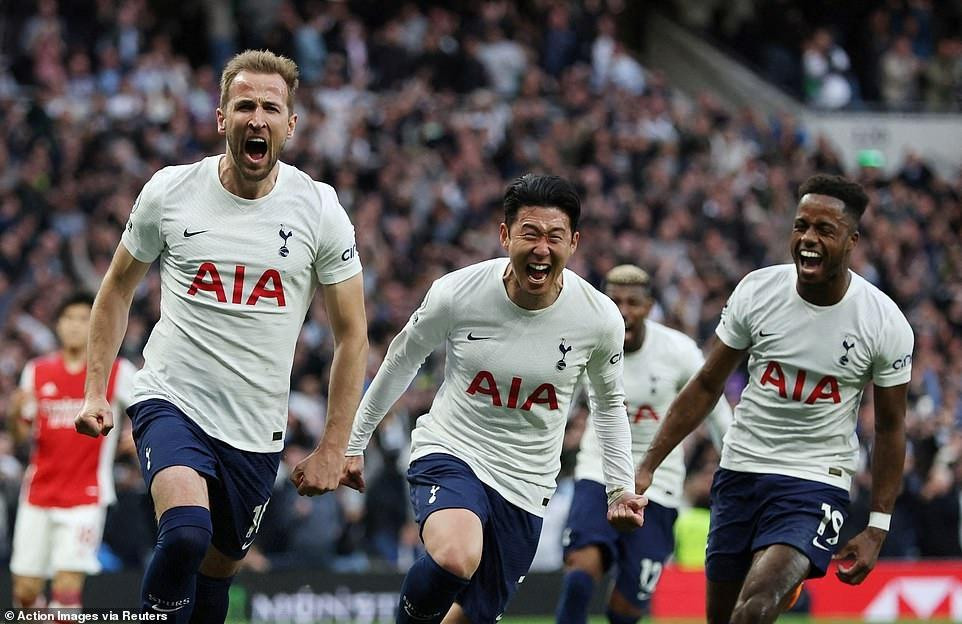 Kane và Son Heung-min tiếp tục đóng vai người hùng của Tottenham Kane và Son Heung-min tiếp tục đóng vai người hùng của Tottenham