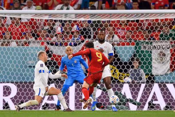 Huỷ diệt Costa Rica 7-0, Tây Ban Nha gửi lời đe doạ tới toàn thế giới ảnh 19