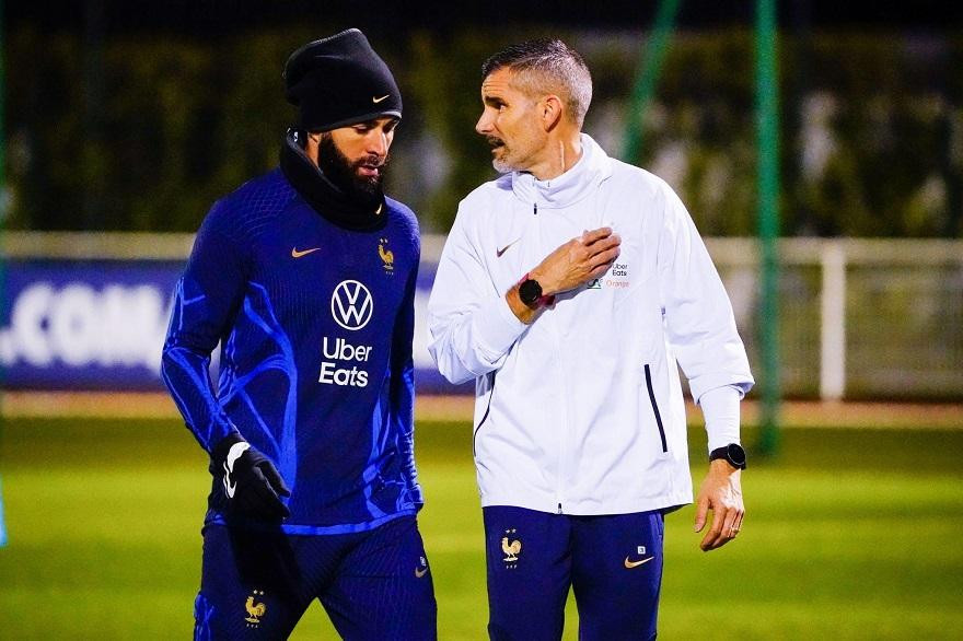 Benzema mâu thuẫn với các bác sĩ của tuyển Pháp
