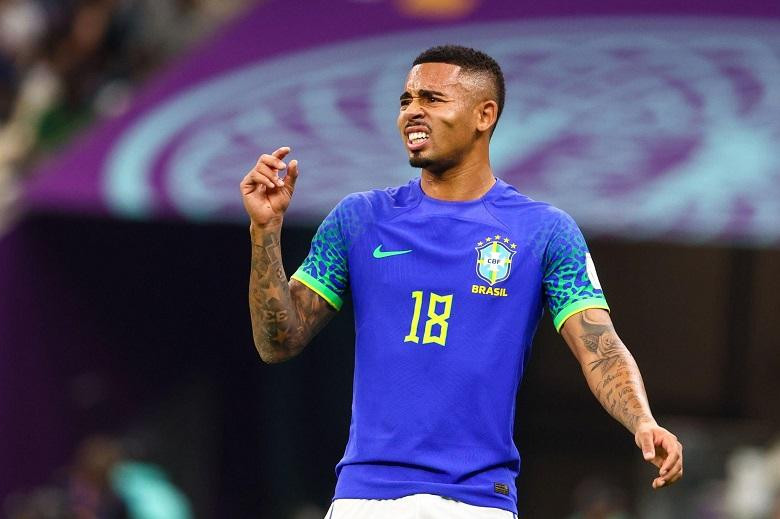 Gabriel Jesus chấn thương ngay trong trận đầu đá chính ở World Cup 2022