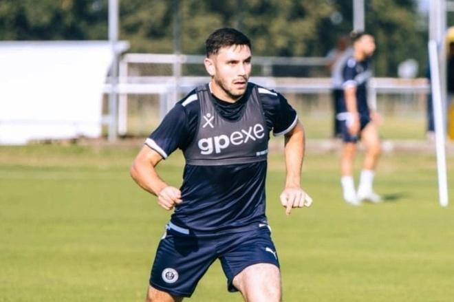 Ros có thể trở thành "đối thủ" mới của Quang Hải Ros có thể trở thành "đối thủ" mới của Quang Hải