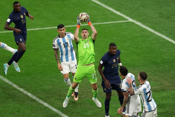 World Cup 2022: Messi lên đỉnh thế giới sau trận chung kết có 6 bàn thắng và loạt luân lưu định mệnh ảnh 26