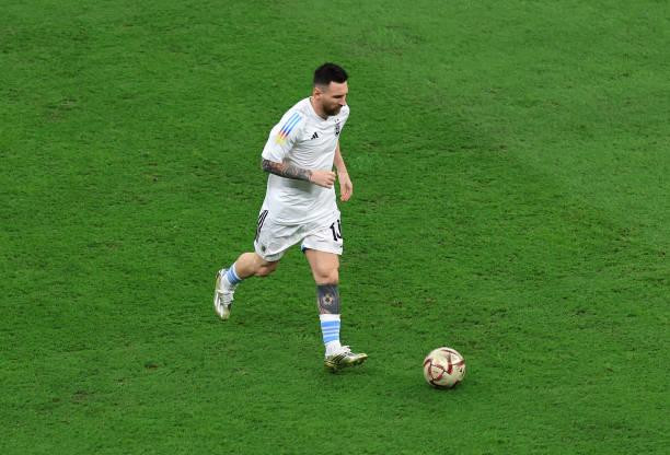 World Cup 2022: Messi lên đỉnh thế giới sau trận chung kết có 6 bàn thắng và loạt luân lưu định mệnh ảnh 16
