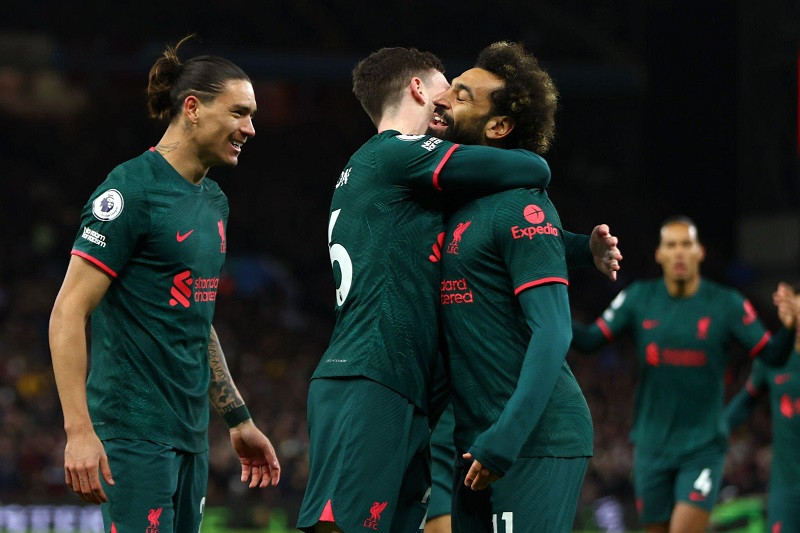 Salah ăn mừng bàn thắng