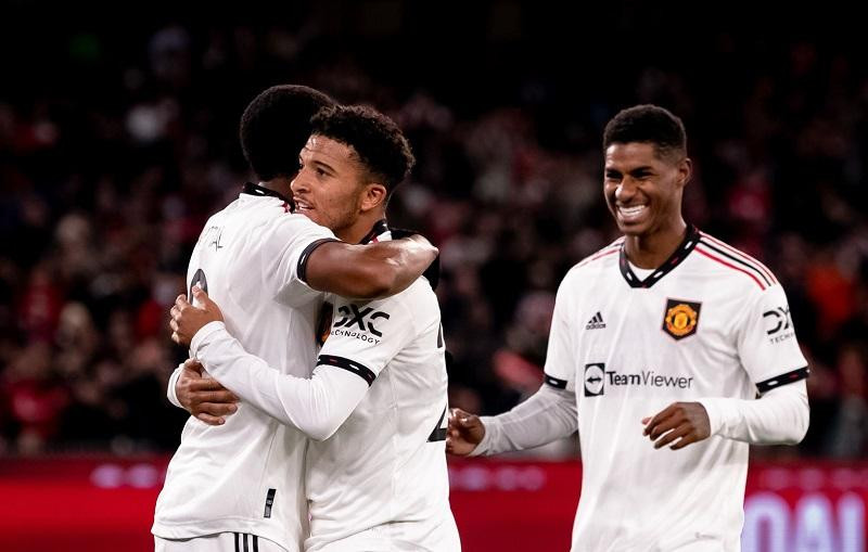 Bộ 3 tiền đạo MU đang thăng hoa.