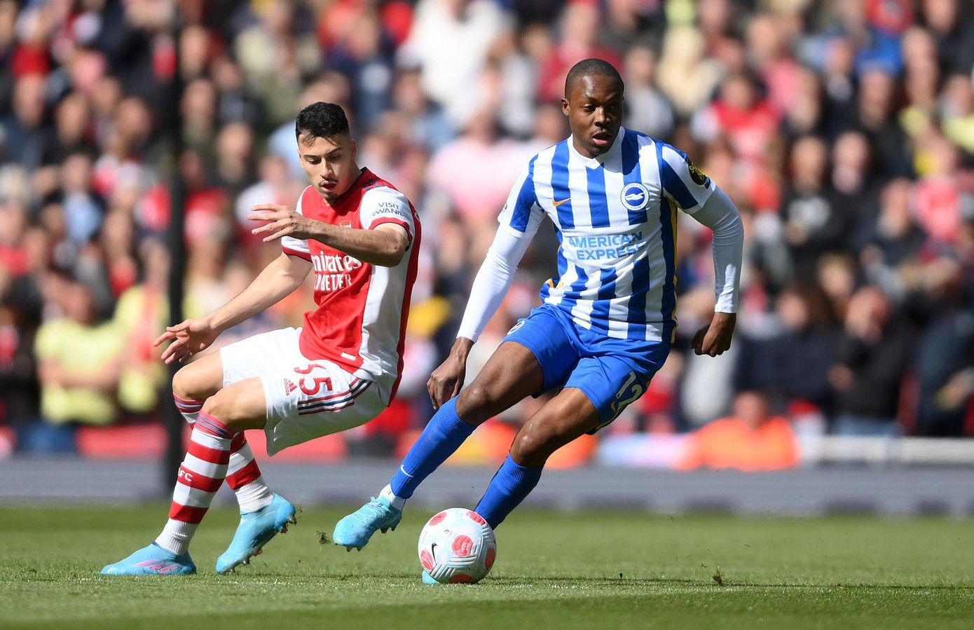 Mwepu từng gây ấn tượng ở Premier League với nguồn năng lượng dồi dào Mwepu từng gây ấn tượng ở Premier League với nguồn năng lượng dồi dào