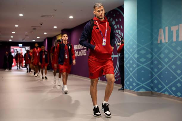 Costa Rica ngược lại, sử dụng đội nhiều lão tướng với tuổi trung bình 29,2