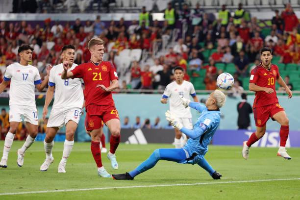 Huỷ diệt Costa Rica 7-0, Tây Ban Nha gửi lời đe doạ tới toàn thế giới ảnh 12
