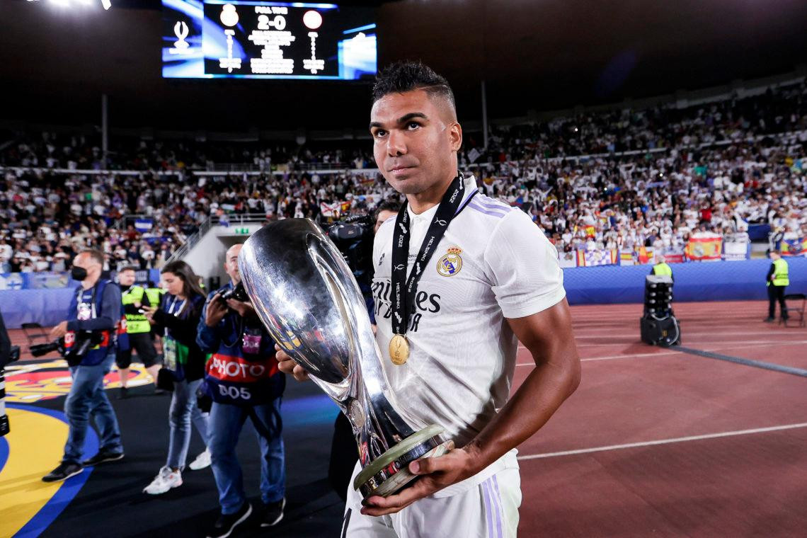 Casemiro trên đường đến MU