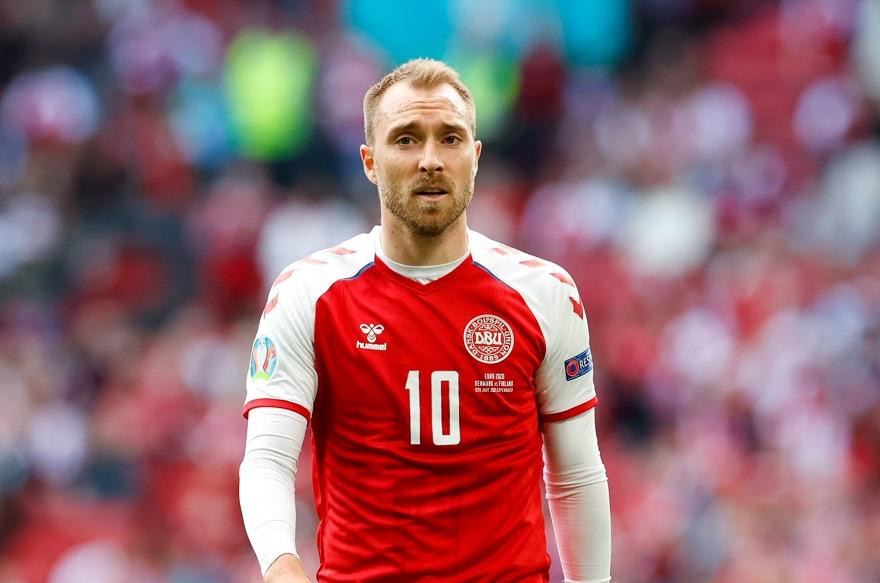 Eriksen đã trở lại chơi bóng bình thường tại Ngoại hạng Anh. Eriksen đã trở lại chơi bóng bình thường tại Ngoại hạng Anh.