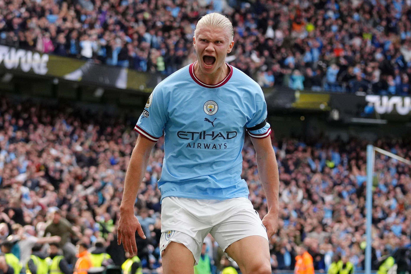 Không ai có thể ngăn cản Haaland ở thời điểm này