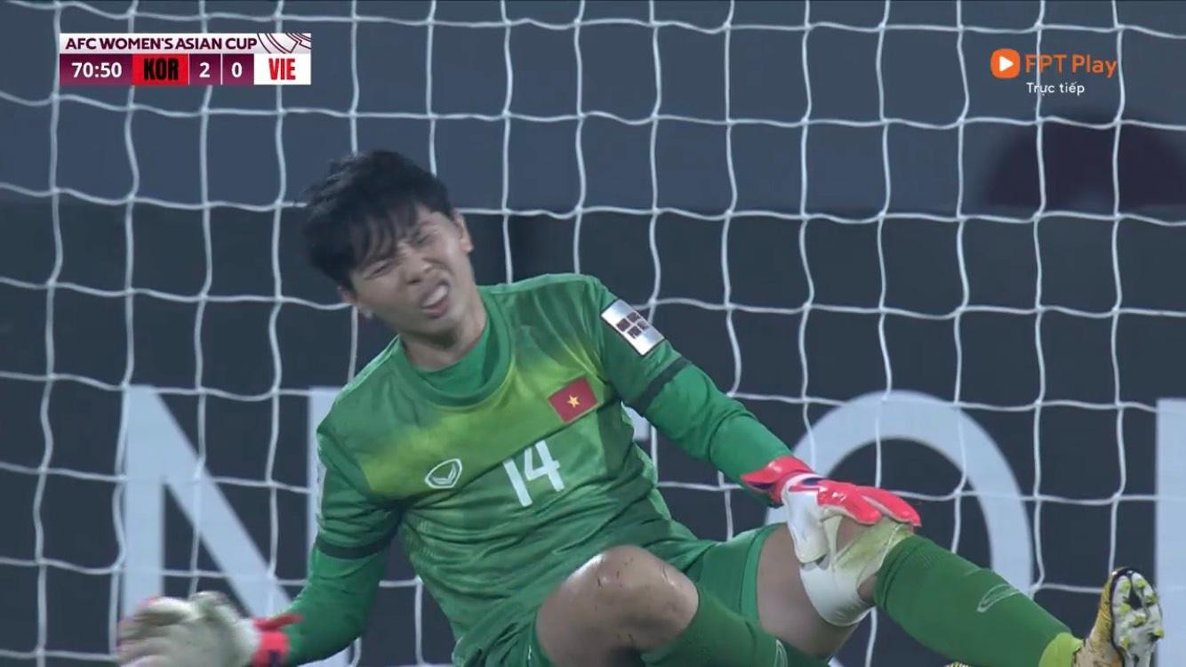 Việt Nam vs Hàn Quốc 0-3: Màn trình diễn quả cảm ảnh 12