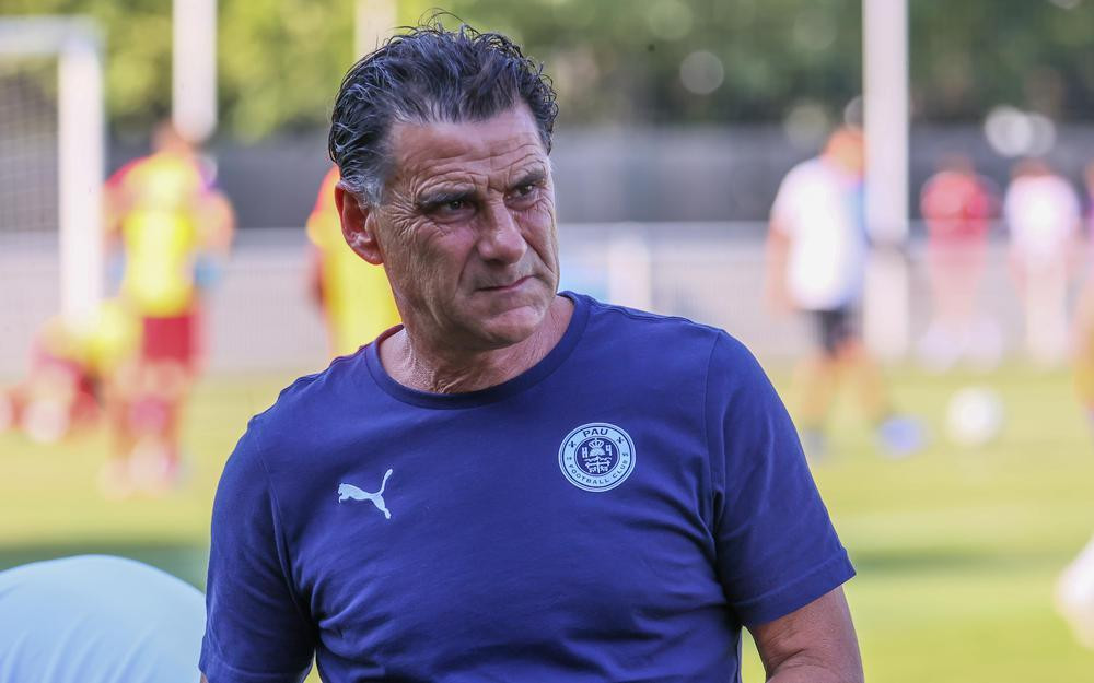 HLV Tholot đánh giá cao sự thích nghi của Quang Hải HLV Tholot đánh giá cao sự thích nghi của Quang Hải