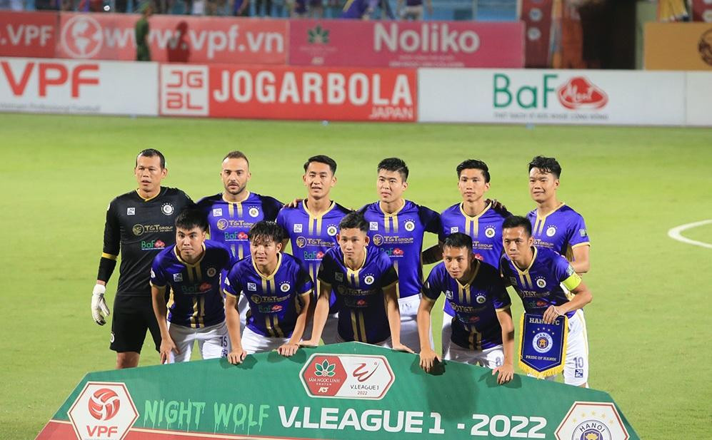 Văn Hậu góp mặt trong đội hình xuất phát của Hà Nội. Ảnh: VPF