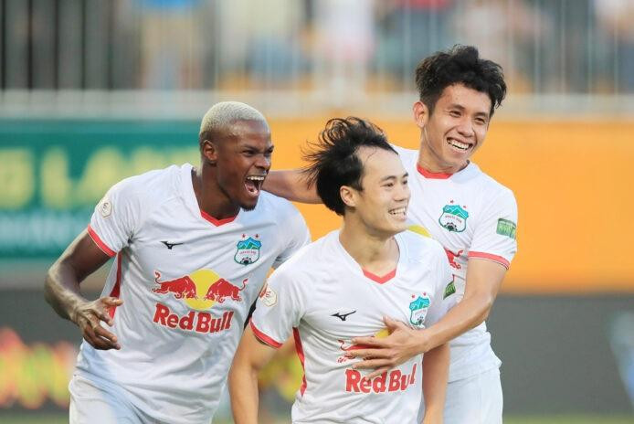 HAGL trở lại mạnh mẽ tại V-League 2022 HAGL trở lại mạnh mẽ tại V-League 2022