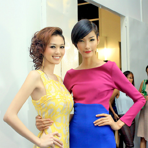 Khánh My và quán quân Hoàng Thùy