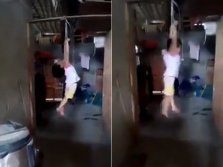 Công an vào cuộc xác minh clip bé gái bị cột hai tay treo lên xà nhà ảnh 1