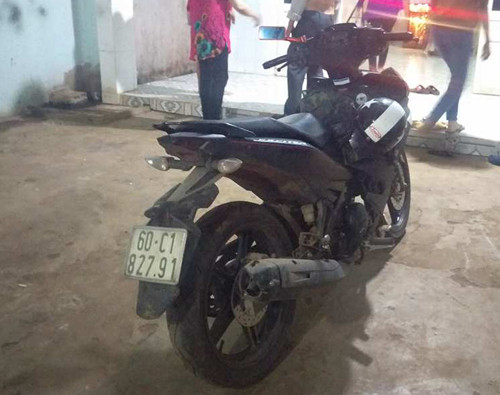 Nghi phạm nổ súng giết nữ sinh lớp 11 tự sát khi bị vây bắt ảnh 2