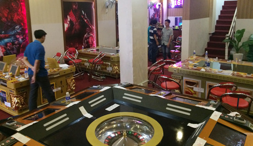 'Ổ' bạc trong khu vui chơi điện tử ở Sài Gòn ảnh 1