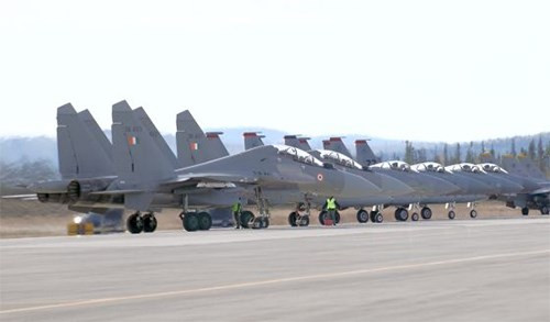 Ấn Độ vẫn cần vũ khí của Nga ảnh 3