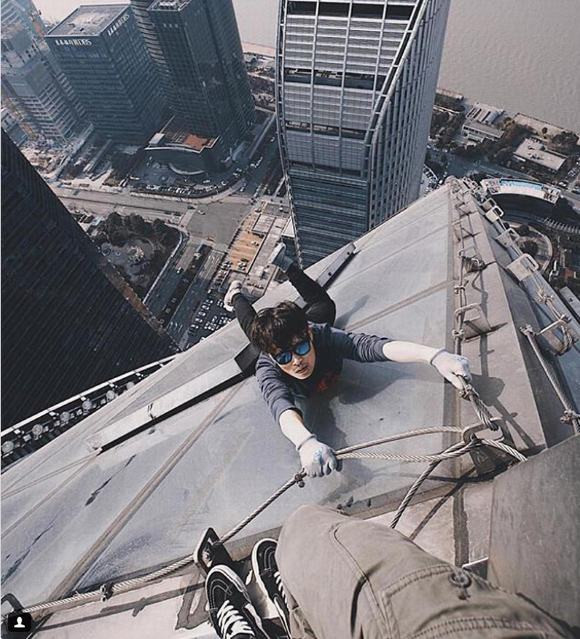 Chết vì selfie - sự thật rợn người với giới trẻ yêu sống ảo ảnh 3