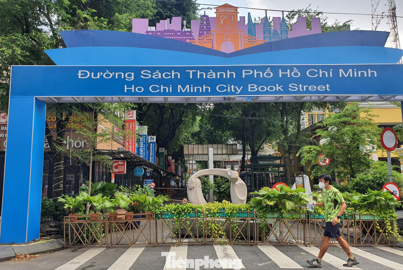 Đường sách TPHCM đã ngừng hoạt động một thời gian dài, đến nay vẫn chưa mở cửa trở lại.