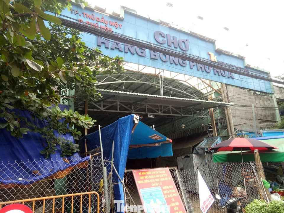 Chợ đầu mối lớn nhất Bình Dương chưa hoạt động