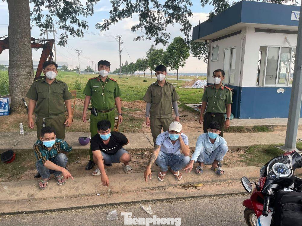 Nhóm đối tượng bị bắt Nhóm đối tượng bị bắt