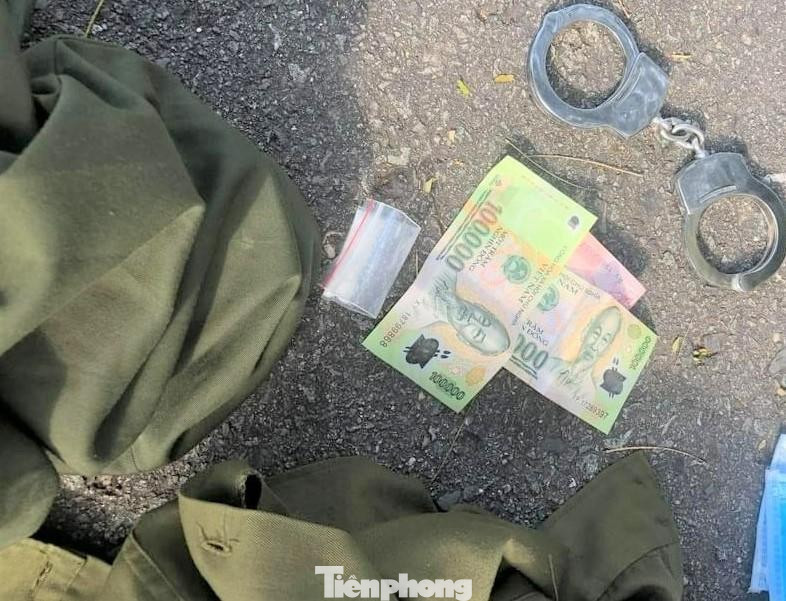 Tang vật công an thu giữ Tang vật công an thu giữ