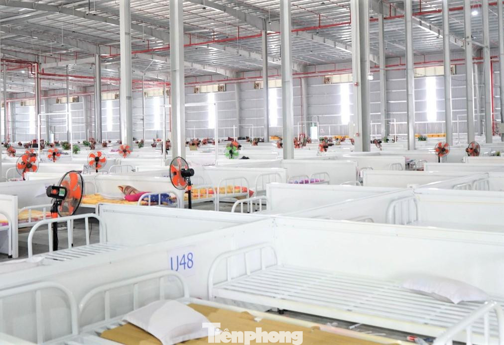 Theo Ban Quản lý bệnh viện dã chiến Thới Hòa, nếu duy trì số ca mắc giảm sâu và số bệnh nhân xuất viện như những ngày qua, đến cuối tháng 10 sẽ không còn bệnh nhân.