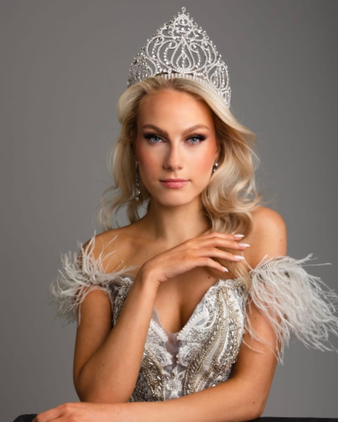 Trong các cuộc phỏng vấn sau này, Ísabella Þorvaldsdóttir đều bày tỏ lòng biết ơn với cha mình và cô luôn gọi cha là một anh hùng.