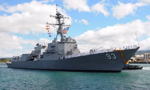 Tàu khu trục mang tên lửa dẫn đường USS Chung-Hoon