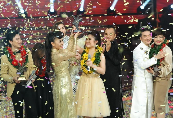 Hương Tràm lên ngôi The Voice mùa thứ nhất một cách rất thuyết phục