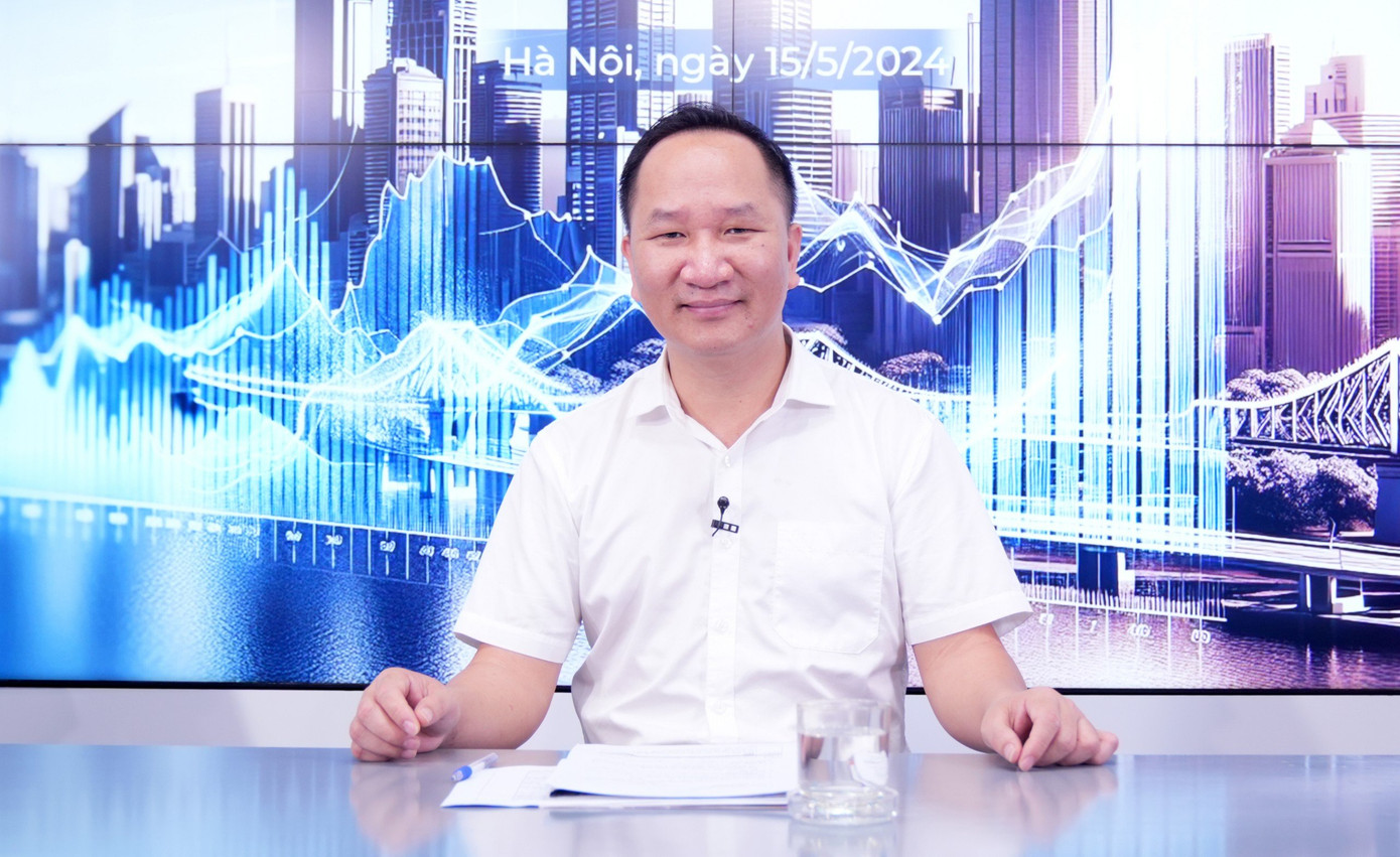 Ông Phạm Đức Toản - Tổng giám đốc Công ty cổ phần đầu tư và phát triển Bất động sản EZ (ảnh: Trọng Quân). Ông Phạm Đức Toản - Tổng giám đốc Công ty cổ phần đầu tư và phát triển Bất động sản EZ (ảnh: Trọng Quân).