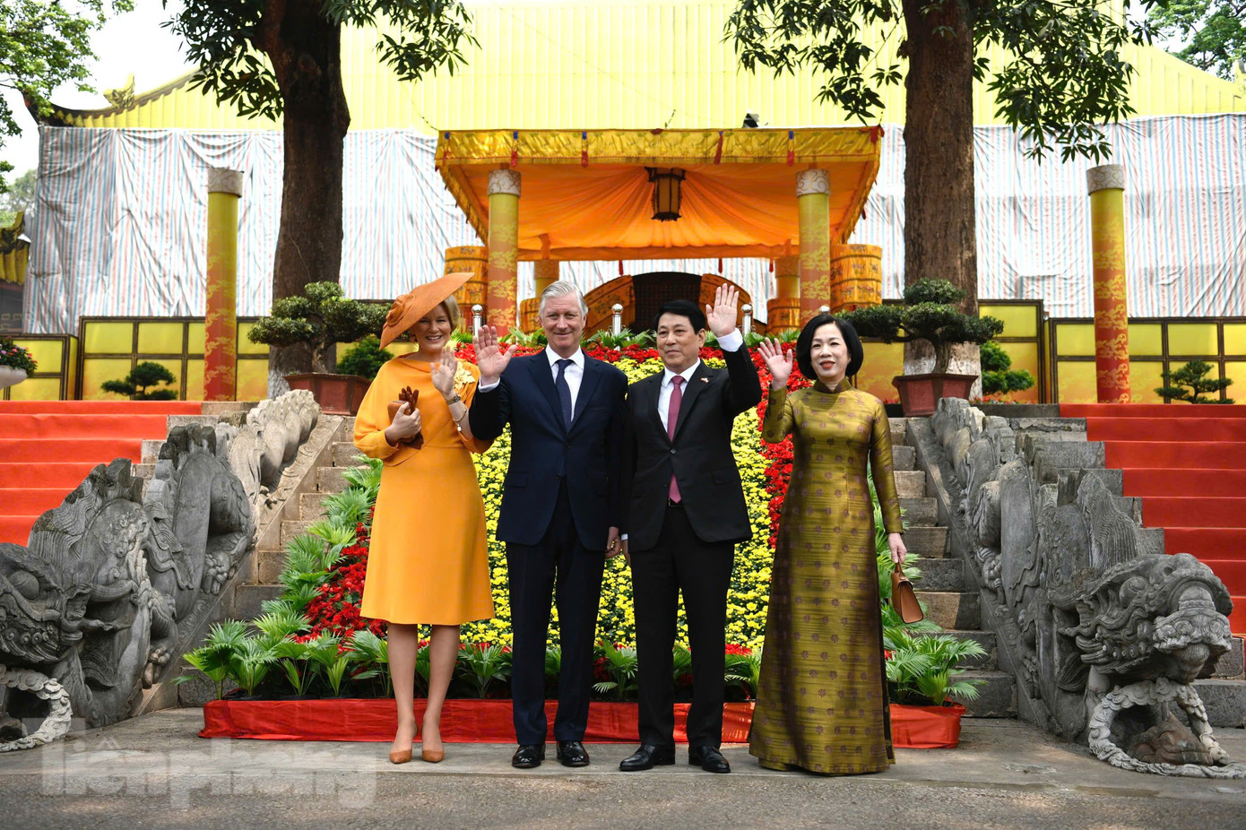 Chủ tịch nước Lương Cường và Phu nhân Nguyễn Thị Minh Nguyệt cùng Nhà vua Bỉ Philippe và Hoàng hậu Mathilde trong chuyến thăm Hoàng thành Thăng Long. (Ảnh: Như Ý) Chủ tịch nước Lương Cường và Phu nhân Nguyễn Thị Minh Nguyệt cùng Nhà vua Bỉ Philippe và Hoàng hậu Mathilde trong chuyến thăm Hoàng thành Thăng Long. (Ảnh: Như Ý)