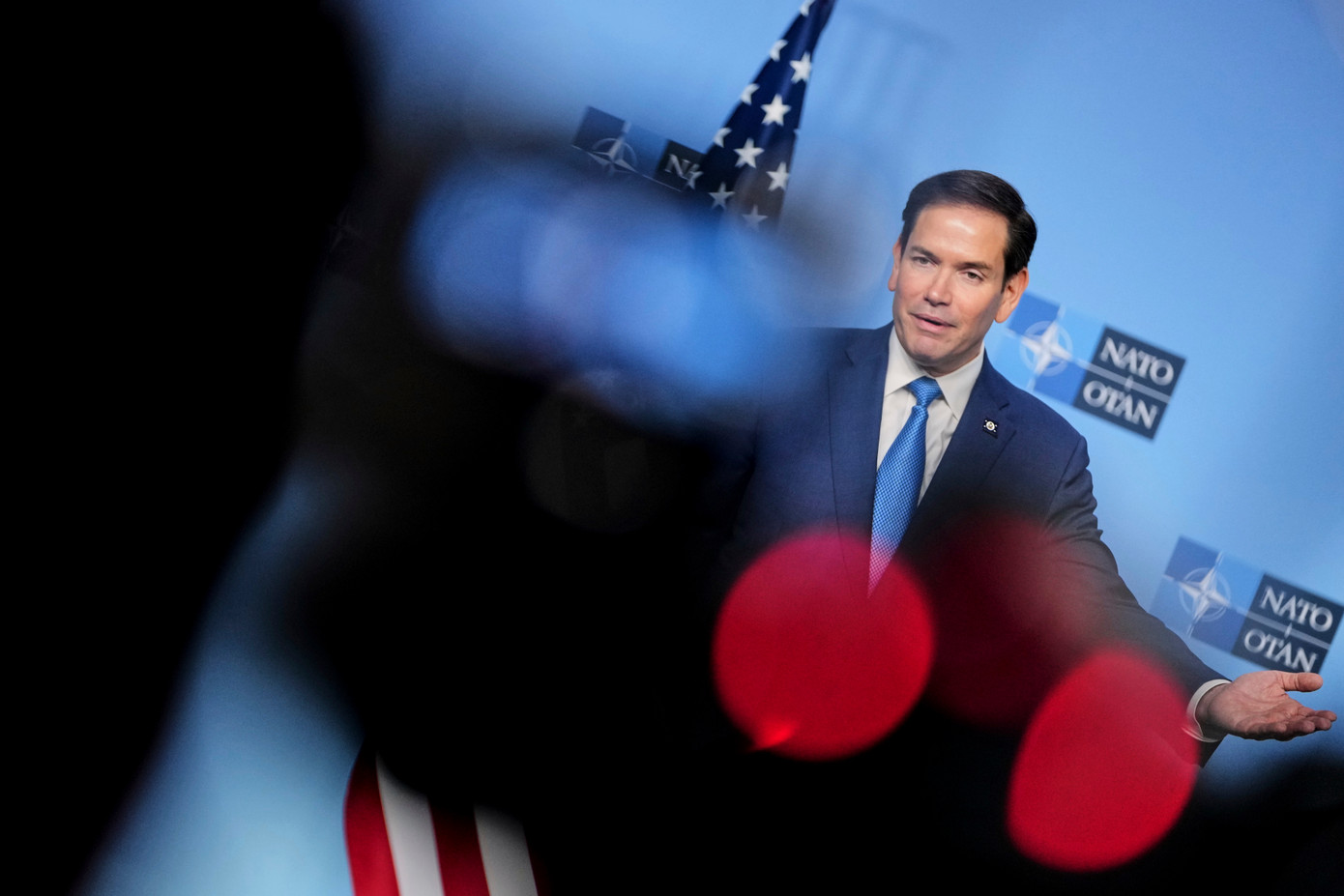 Ngoại trưởng Mỹ Marco Rubio phát biểu với báo chí nhân dịp tham dự hội nghị ngoại trưởng NATO tại Brussels ngày 3/4. (Ảnh: AP) Ngoại trưởng Mỹ Marco Rubio phát biểu với báo chí nhân dịp tham dự hội nghị ngoại trưởng NATO tại Brussels ngày 3/4. (Ảnh: AP)