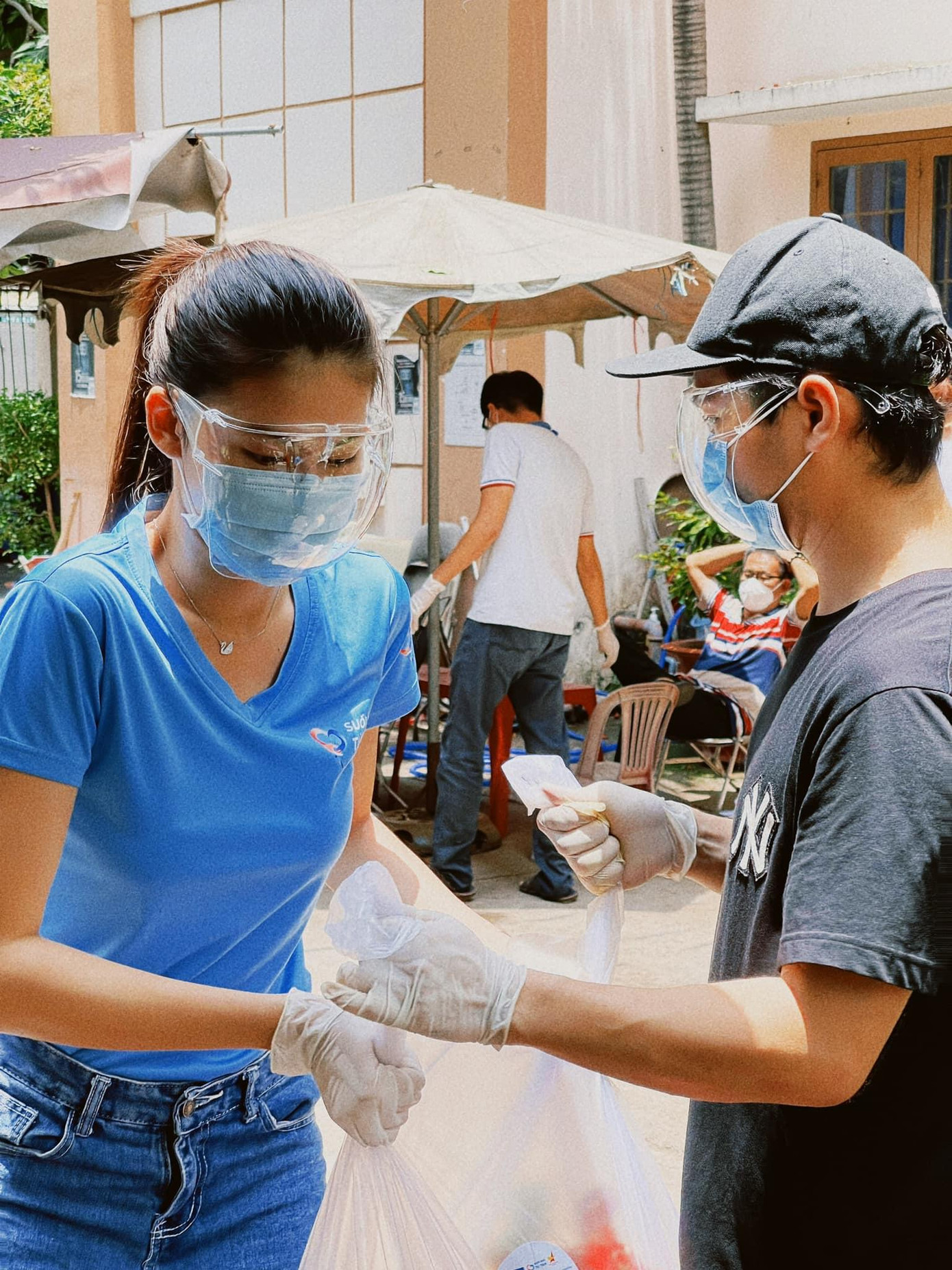 Những hình ảnh đẹp của Á hậu Ngọc Thảo trong lòng công chúng.