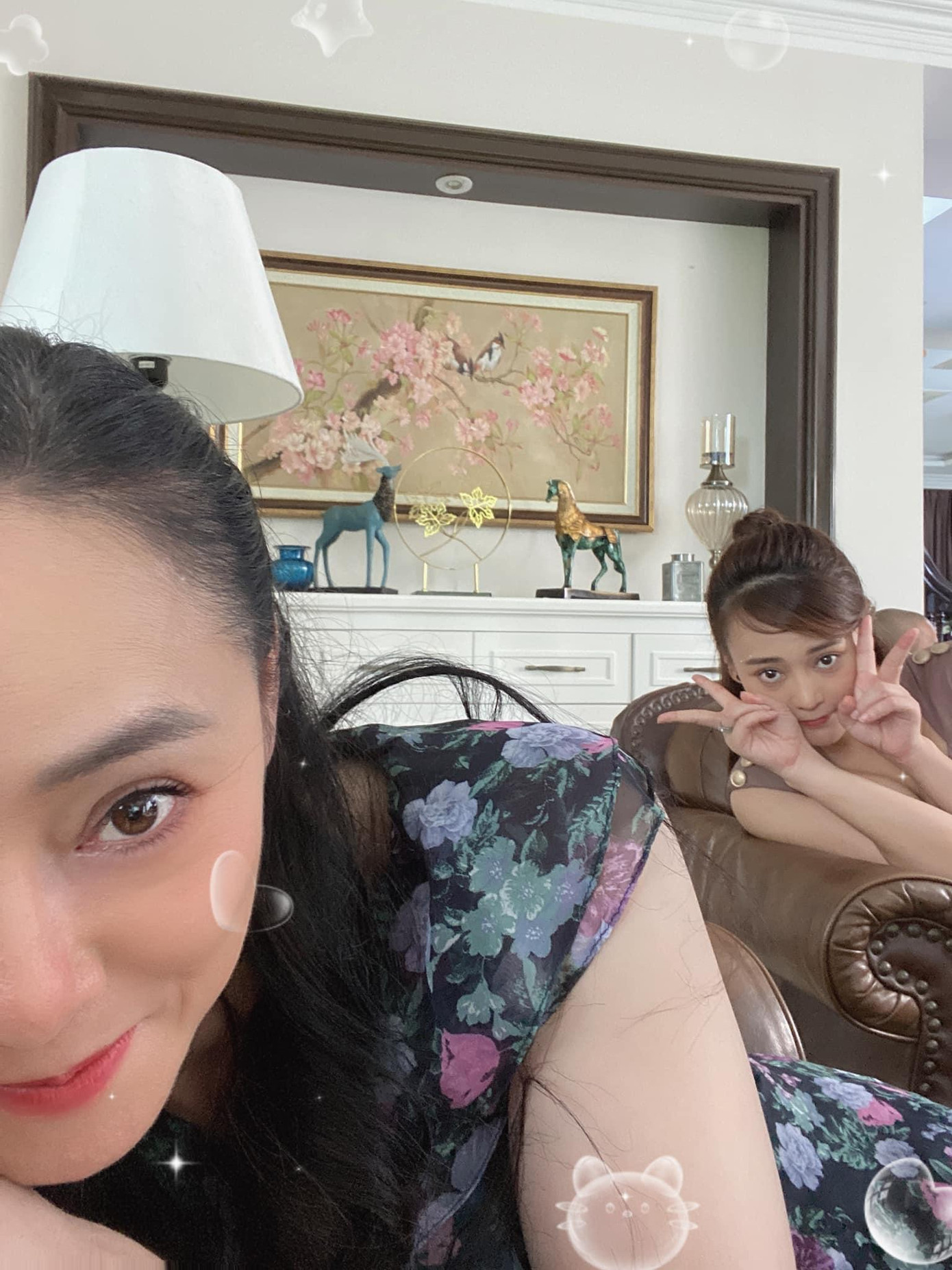 Những khoảnh khắc của bà Xuân và Nam khiến khán giả "tan chảy".