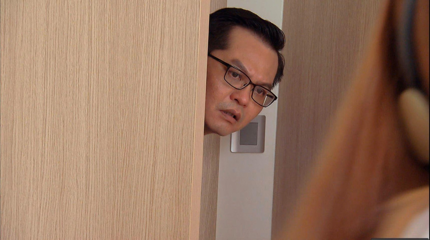 Kịch bản phim được sáng tác trên phim trường, xoay theo tình huống và diễn viên.