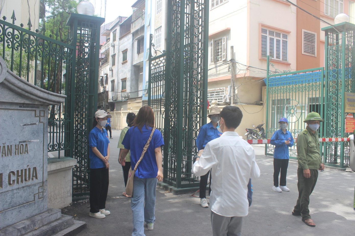 Chiều 8/7, thí sinh làm bài thi môn Ngoại ngữ trong 60 phút. Sáng 9/7 là buổi thi dự phòng.