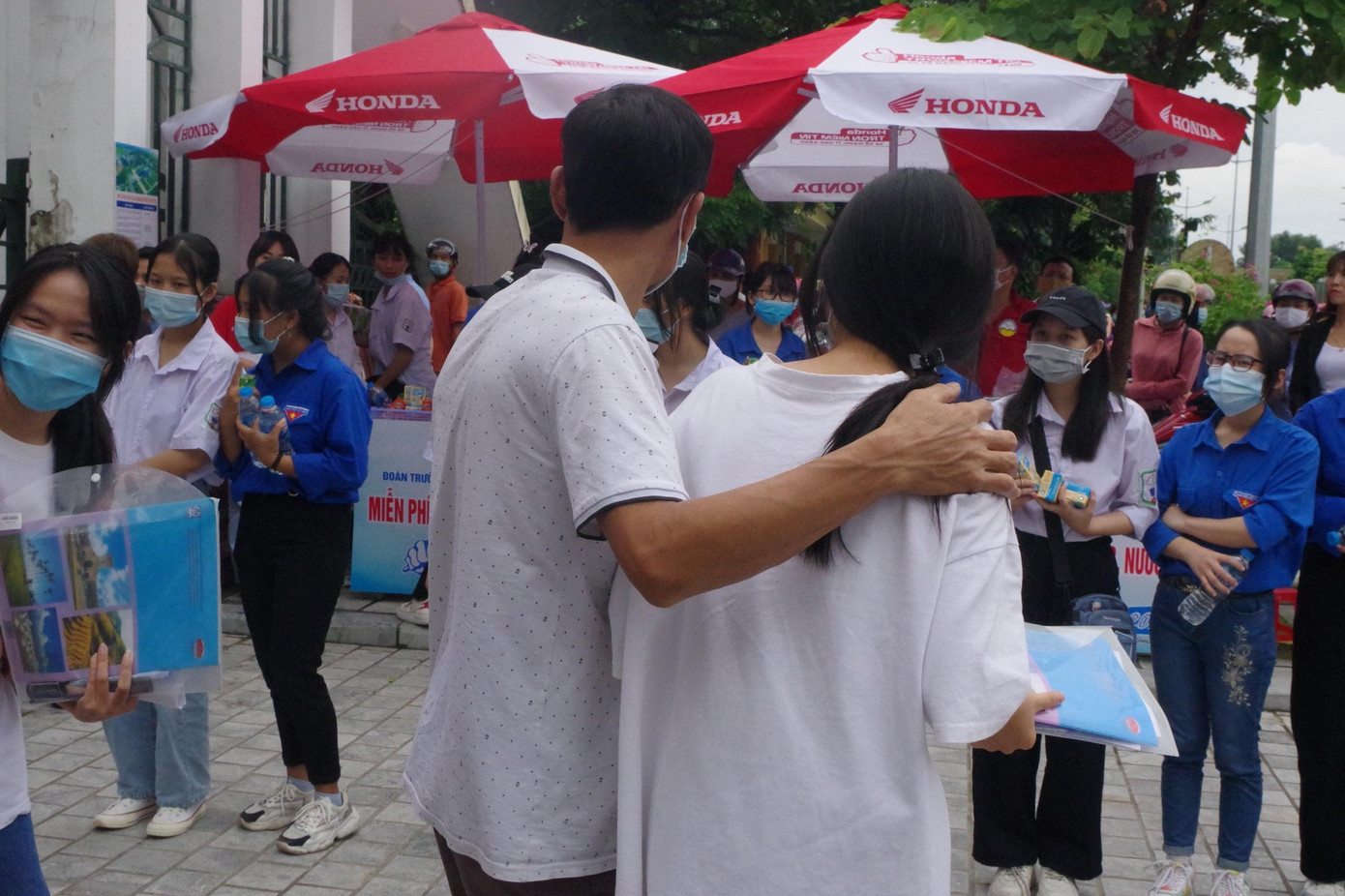 Buổi chiều 8/7, thí sinh sẽ làm bài thi Ngoại ngữ và kết thúc đợt 1, Kỳ thi tốt nghiệp THPT năm nay.